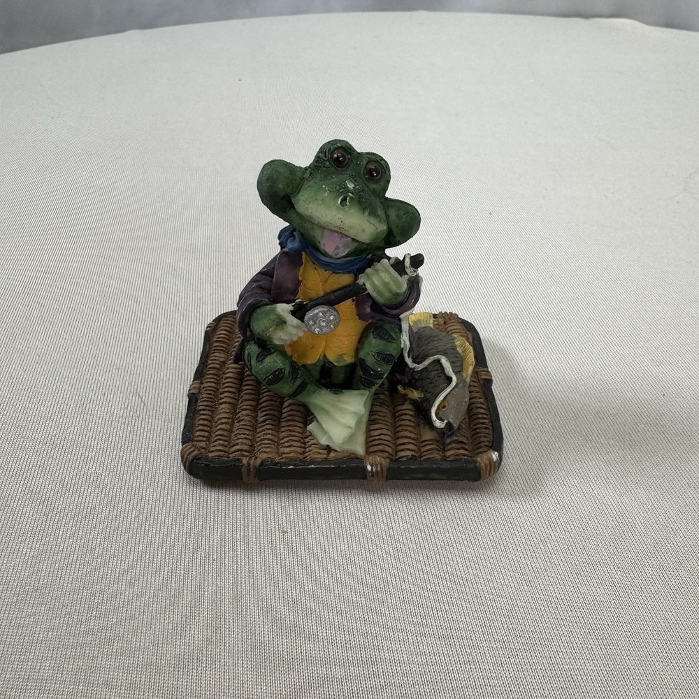 Fishing Frog‎ Figurine Basket Top Only - Has A Fish